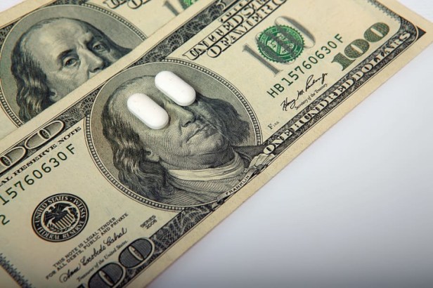 drugs_and_money3_fin